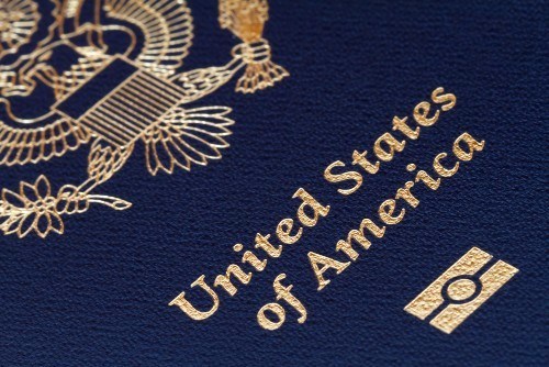 Visa Waiver vs. B-2 Visitor Visa Which Option Fits Your Winter Travel Plans